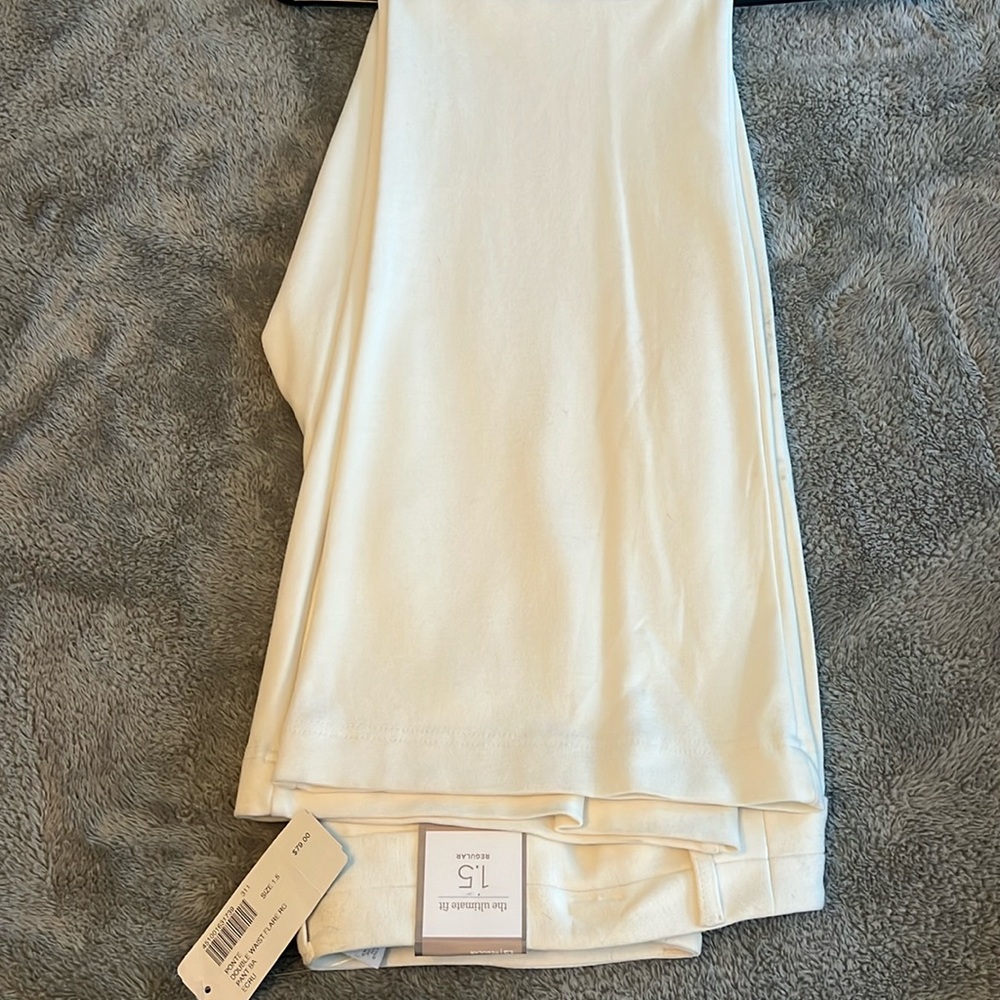 NWT Chicos ecru double waist flare pants Size 1.5
